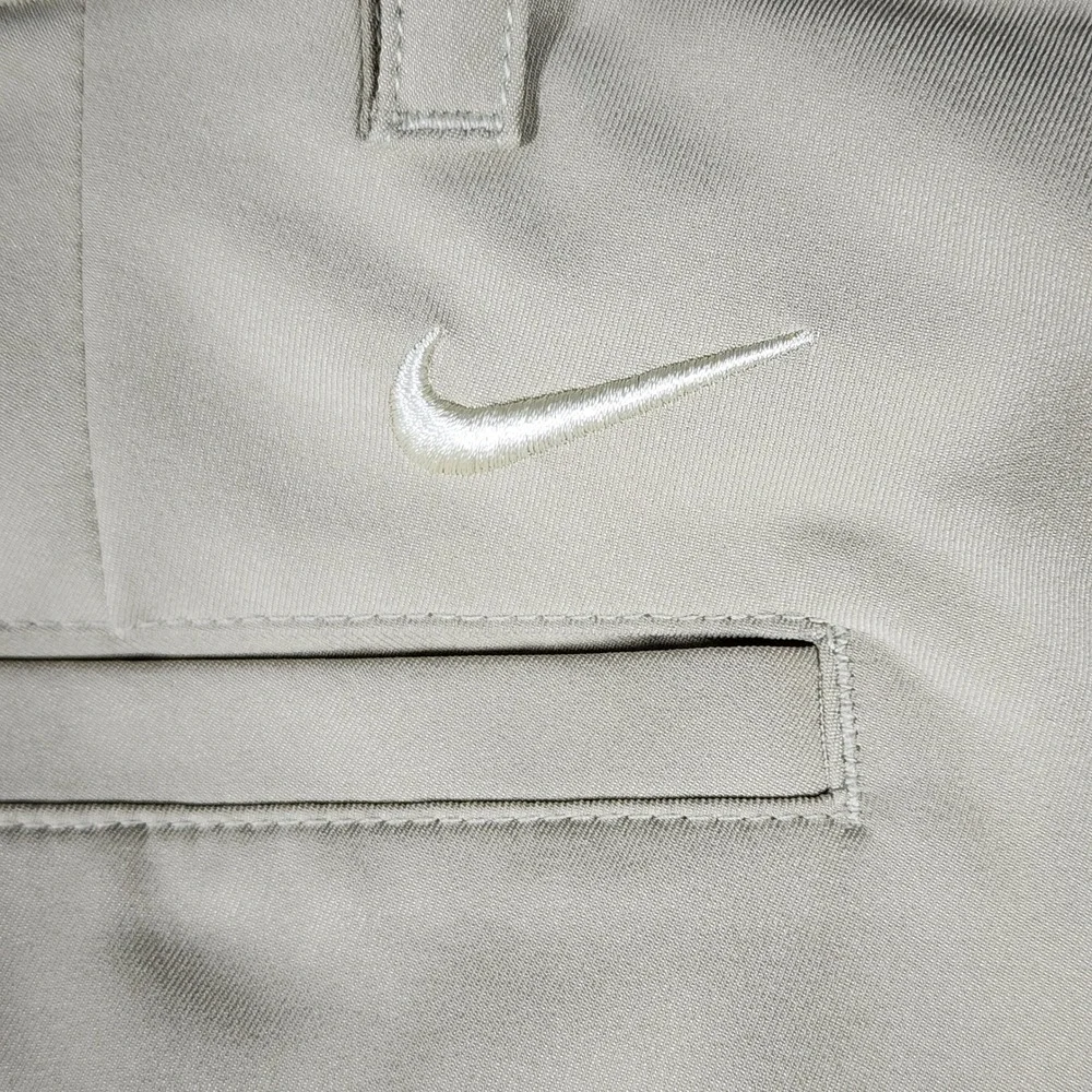 Nike Golf Pants Mens 34x30 Khaki Dri-FIT Moisture Wicking Excellent